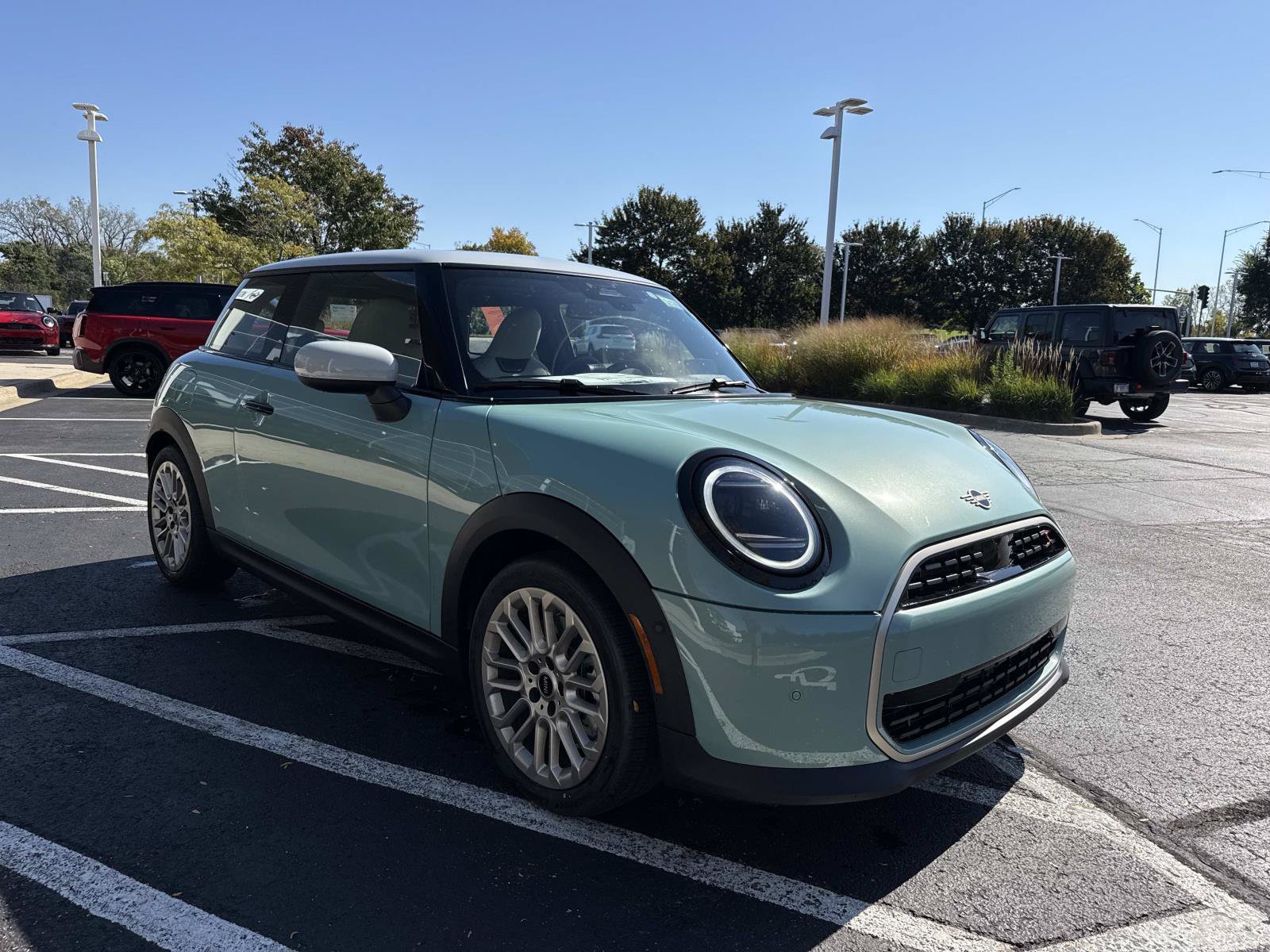 New 2027 MINI 2 Door Signature Plus Hatchback