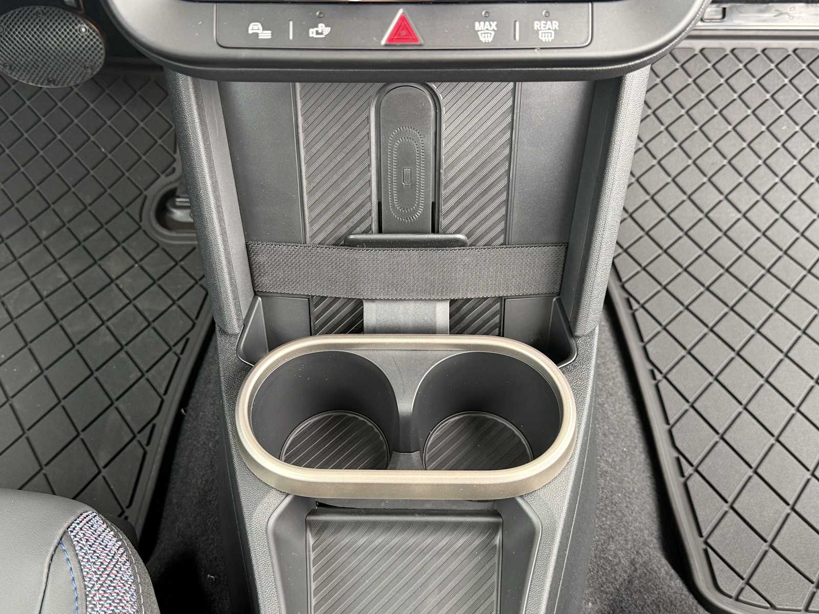 2026 MINI Hardtop 2 Door S - Photo 17