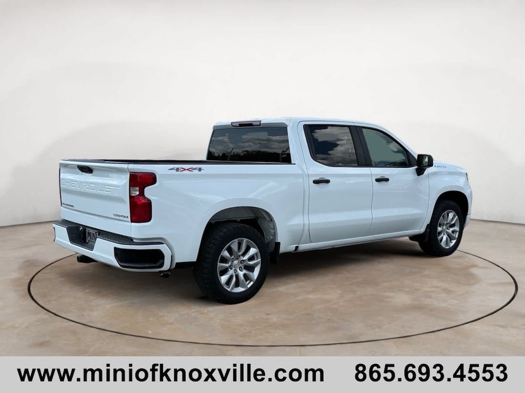 Used 2023 Chevrolet Silverado 1500 Custom 4WD Crew Cab 147 Truck Crew Cab