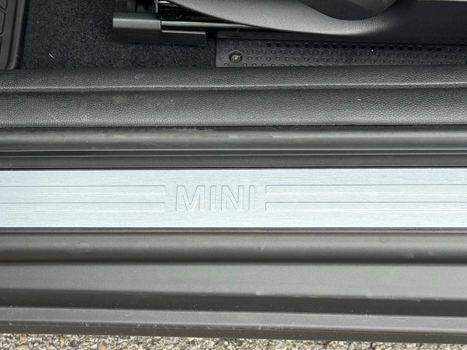 2026 MINI Hardtop 2 Door S - Photo 13