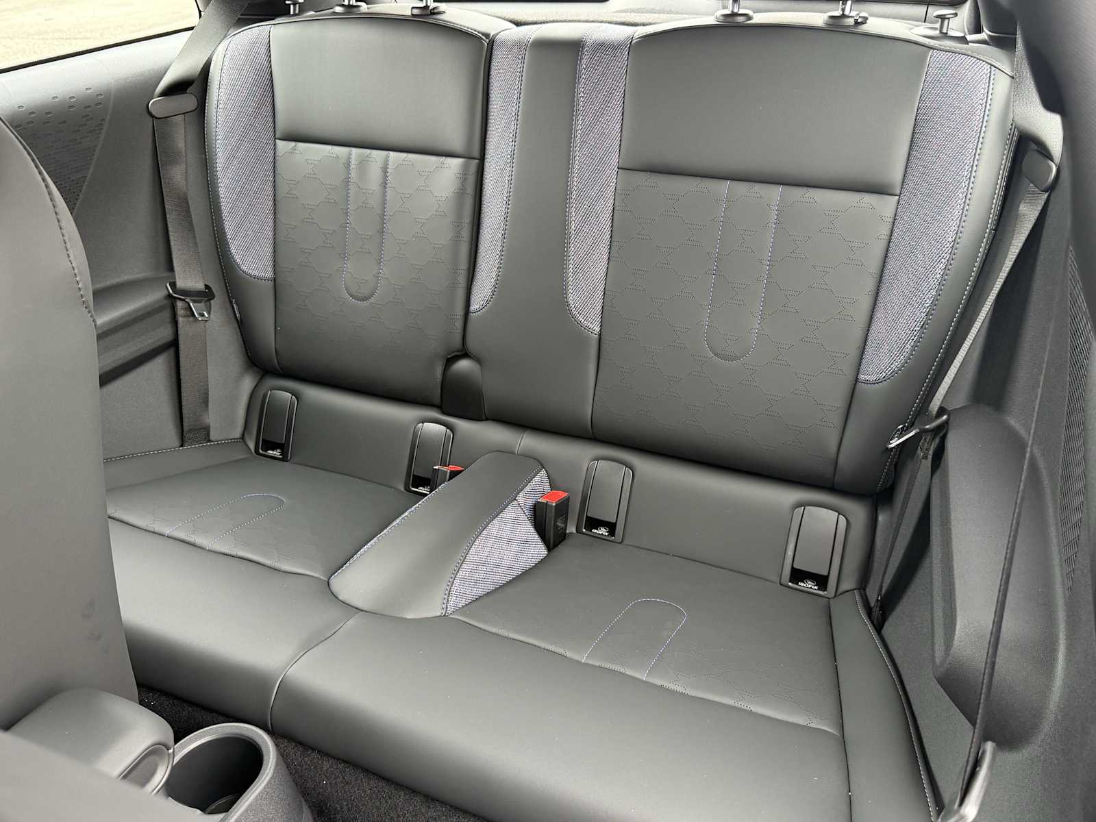 2026 MINI Hardtop 2 Door S - Photo 30