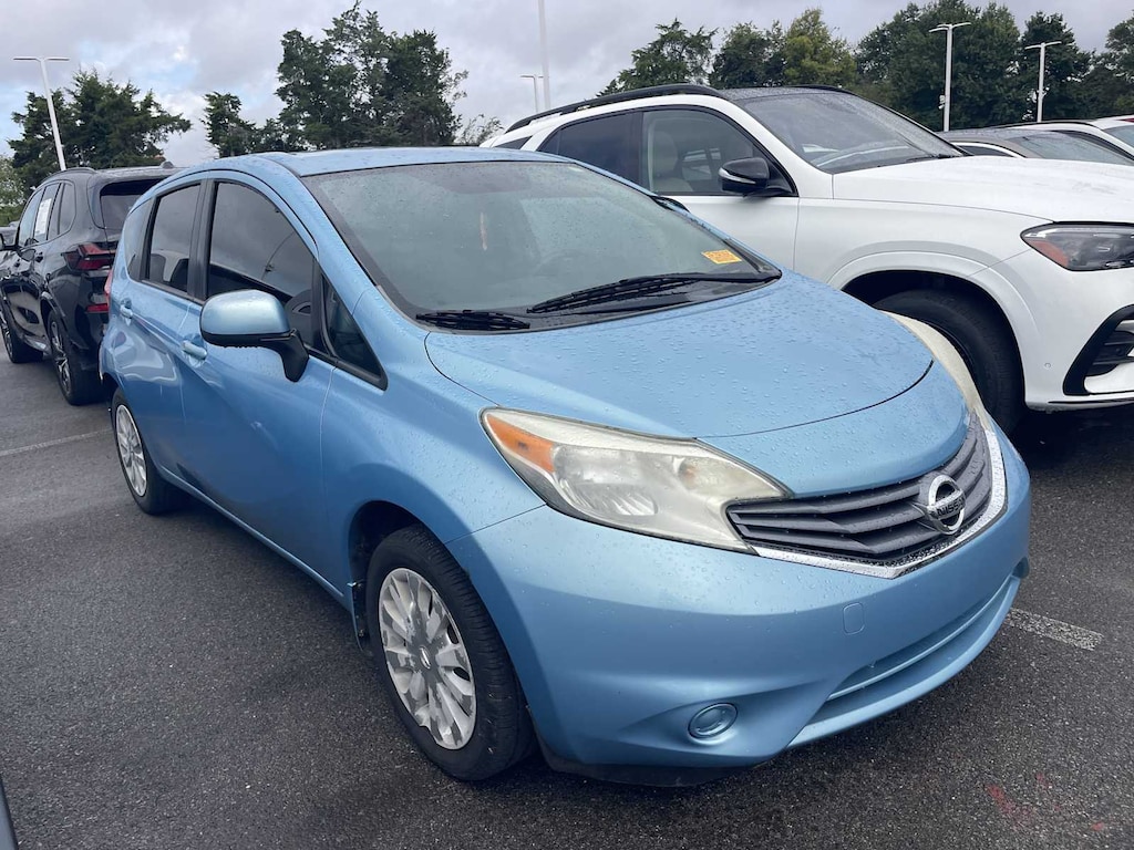 Used 2014 Nissan Versa Note SV Hatchback