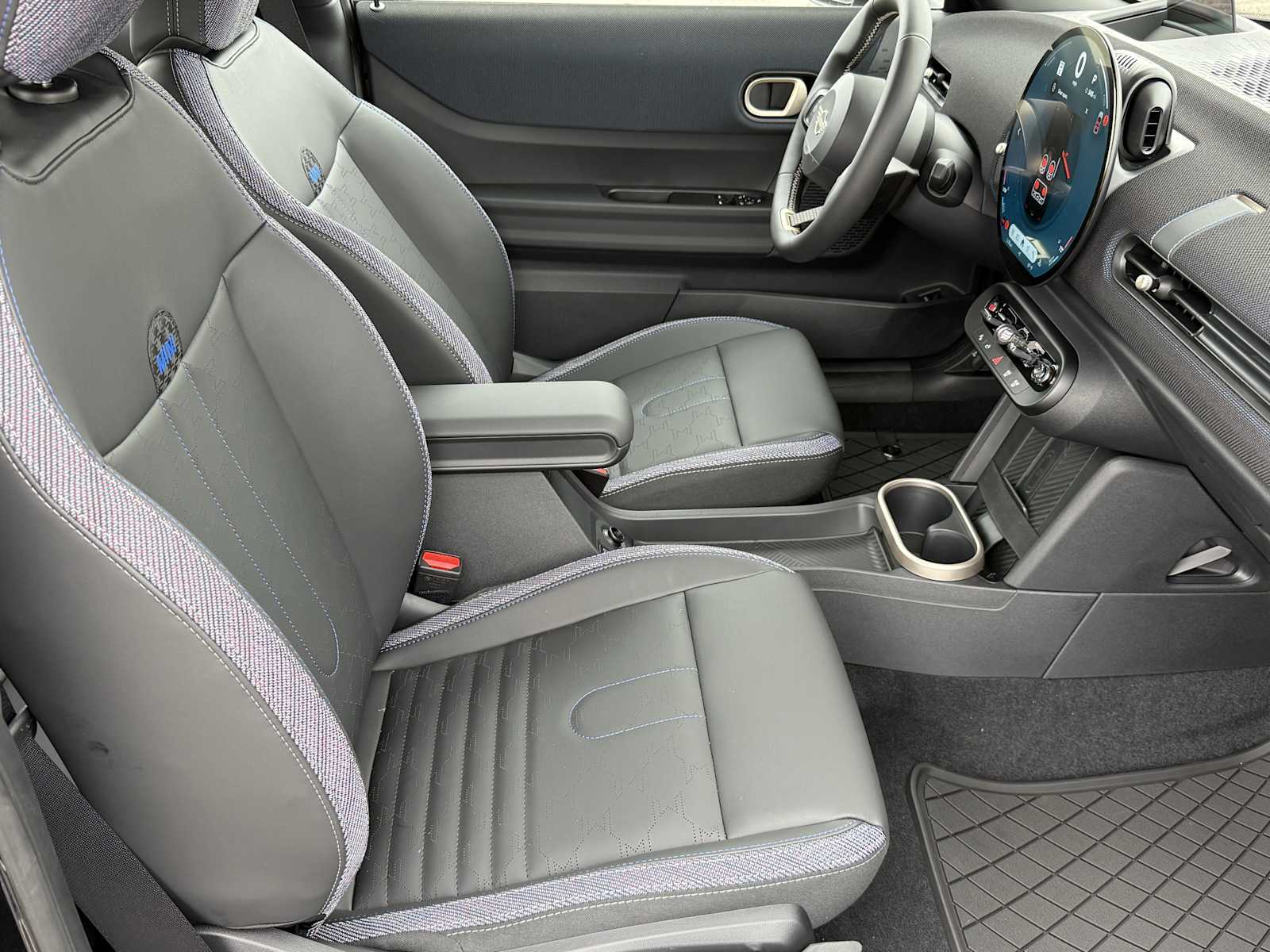 2026 MINI Hardtop 2 Door S - Photo 15