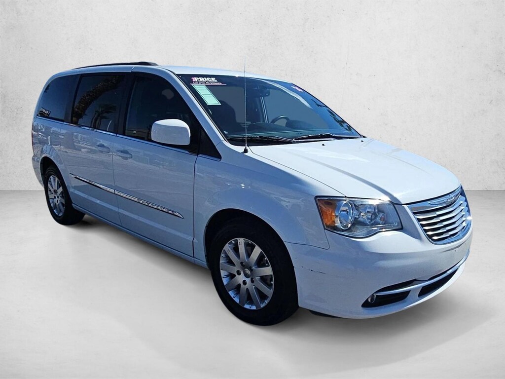 Used 2016 Chrysler Town & Country Touring Van LWB Passenger Van
