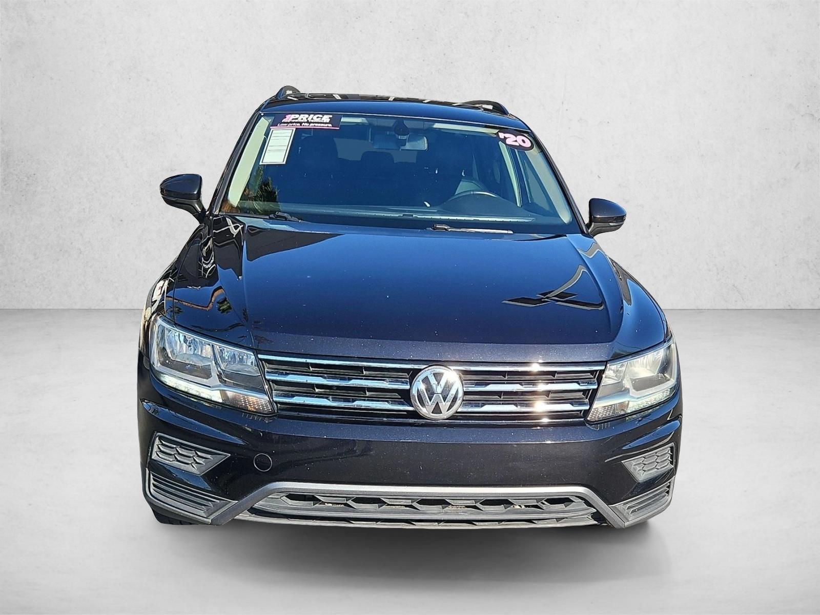 Used 2020 Volkswagen Tiguan SE with VIN 3VV3B7AX0LM118743 for sale in Las Vegas, NV