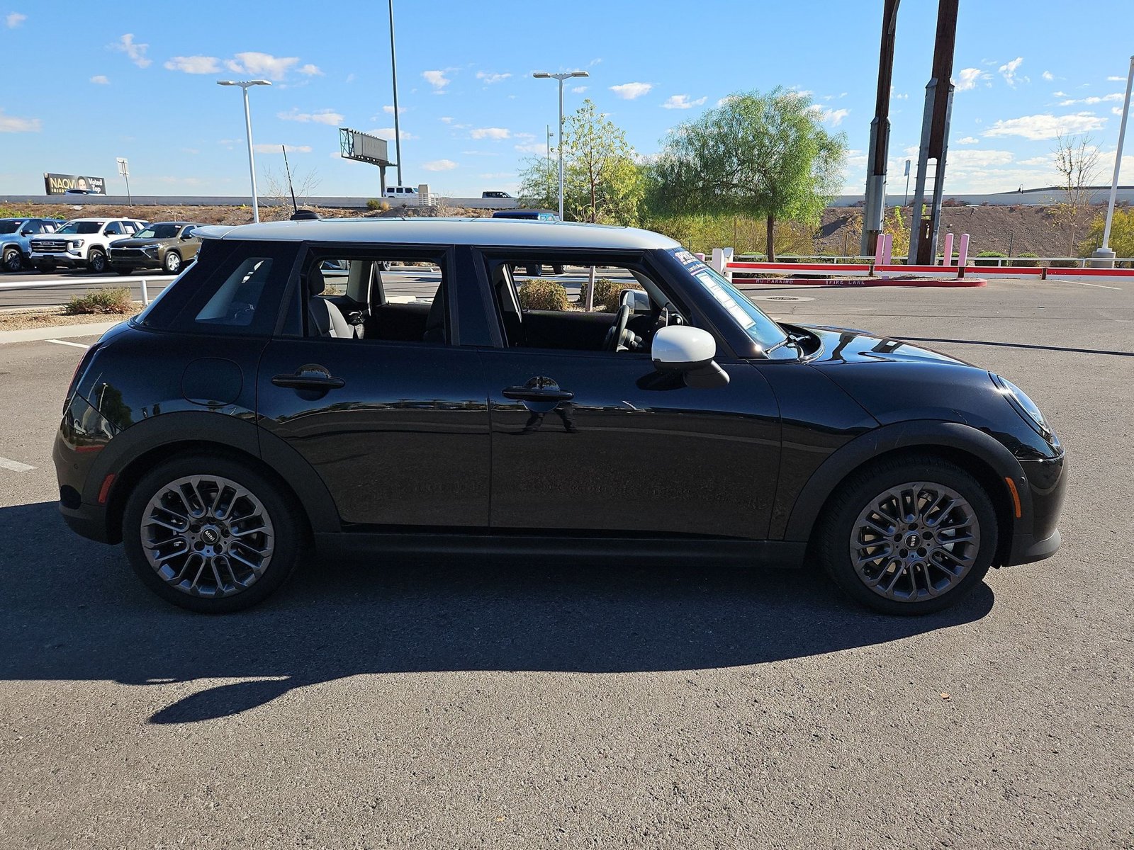 Used 2026 MINI Hardtop 4 Door Cooper S Hatchback