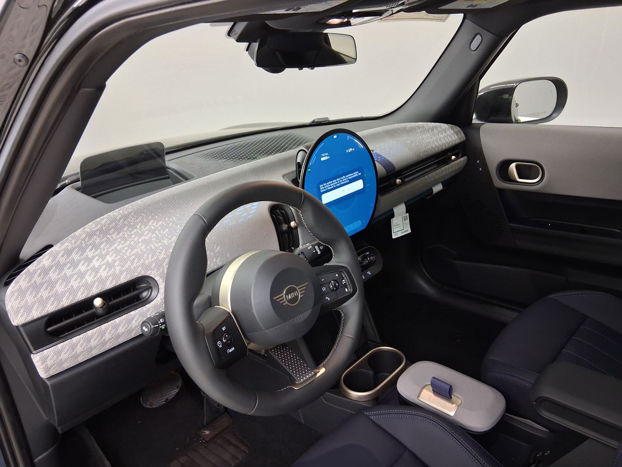 New 2026 MINI 4 Door Signature Plus Hatchback