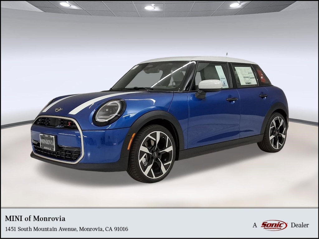 New 2026 MINI 4 Door Signature Plus Hatchback