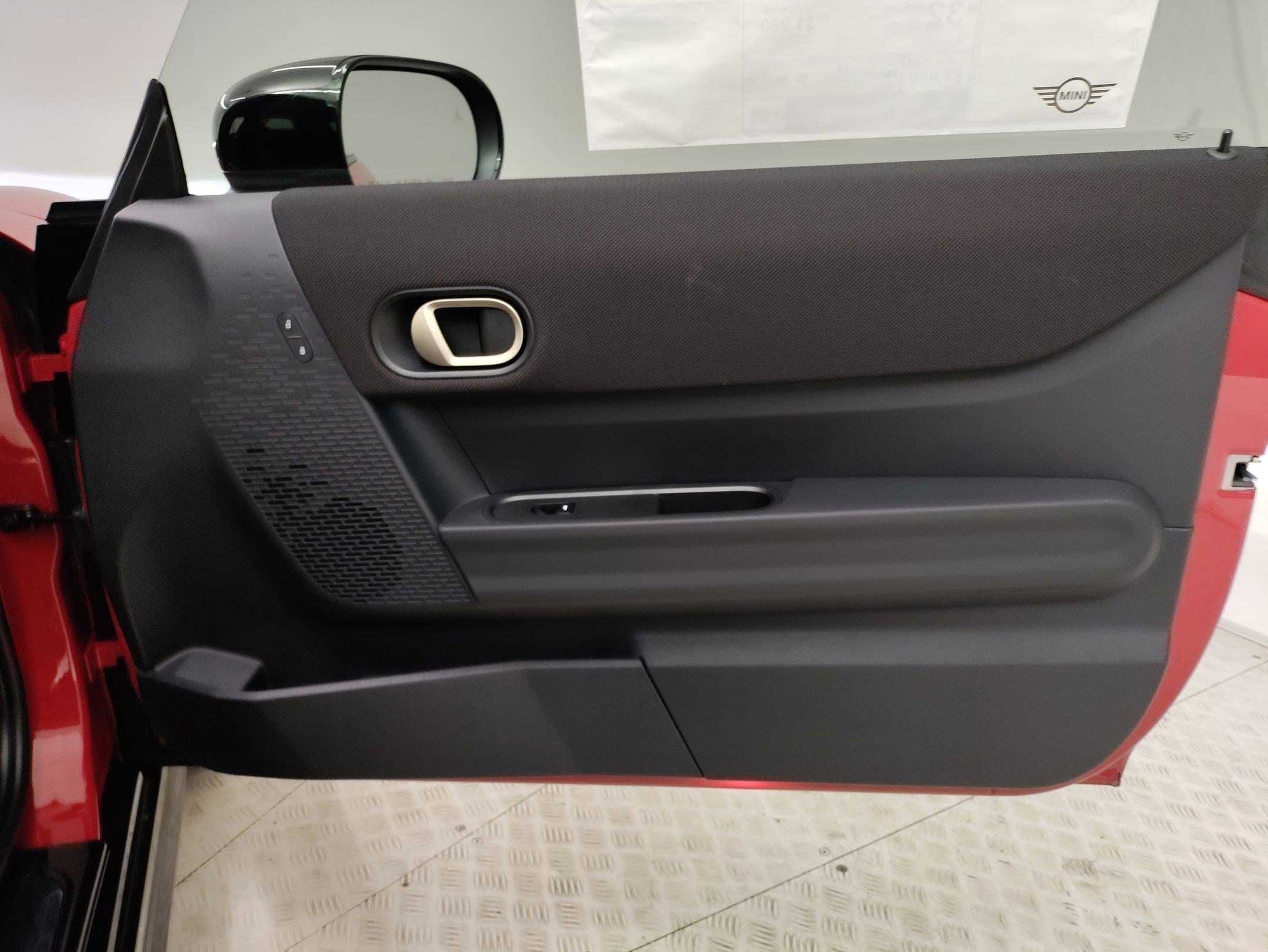 2026 MINI Hardtop 2 Door S - Photo 21