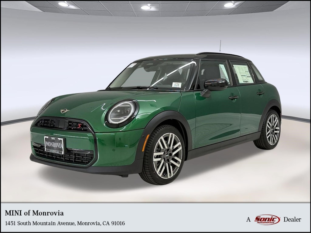New 2026 MINI 4 Door Signature Plus Hatchback