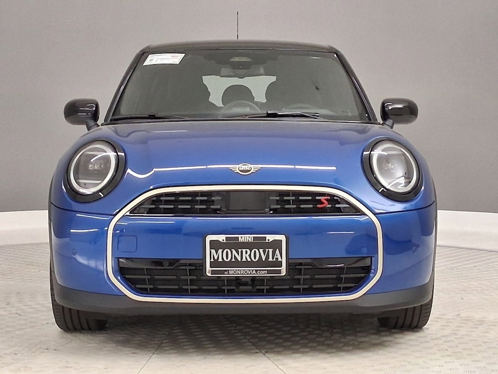 New 2026 MINI 4 Door Signature Plus Hatchback
