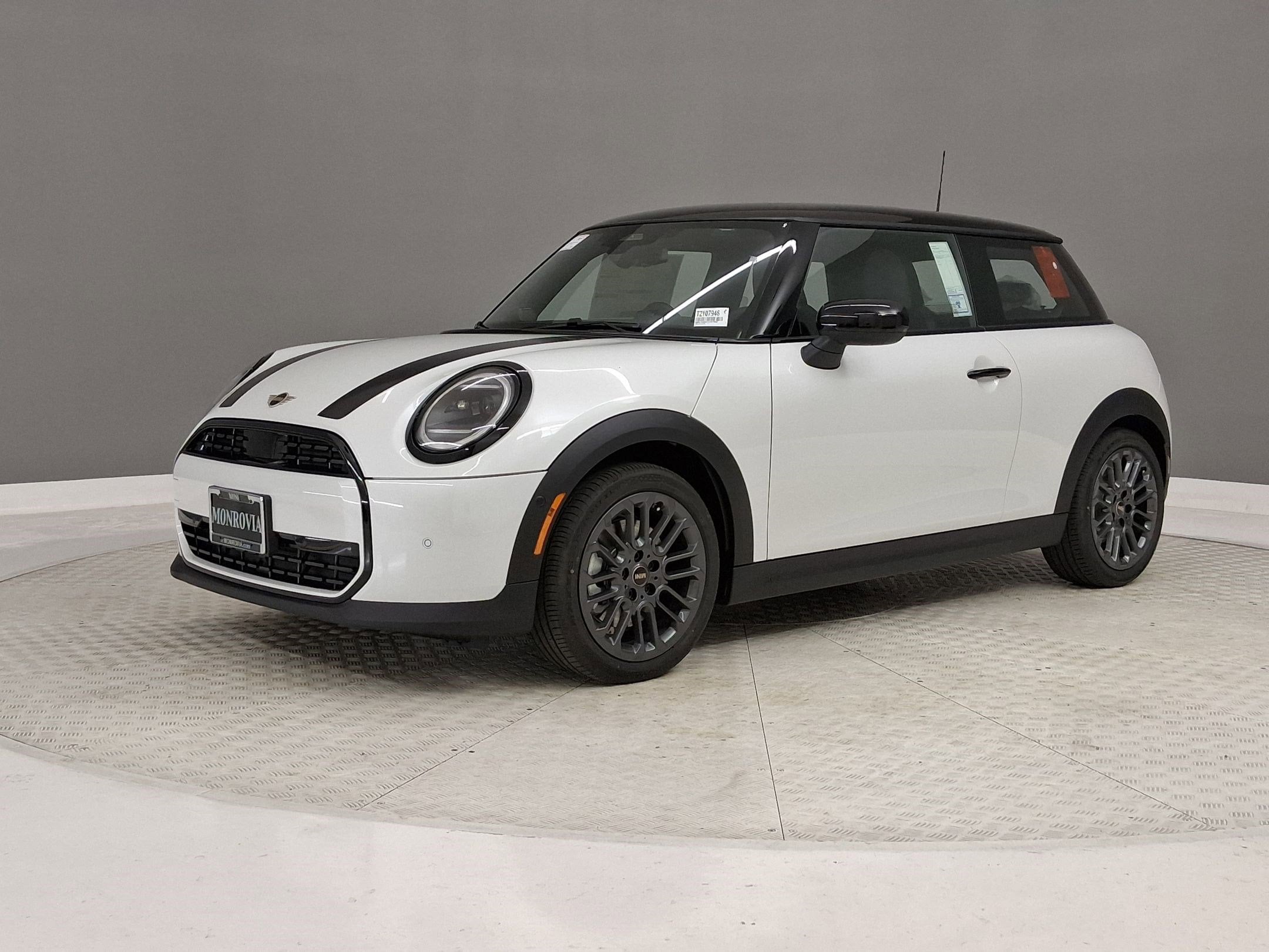 2026 MINI Hardtop 2 Door - Photo 28