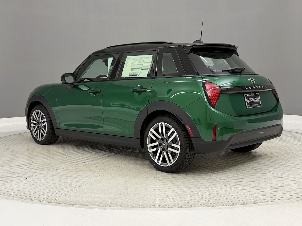 New 2026 MINI 4 Door Signature Plus Hatchback