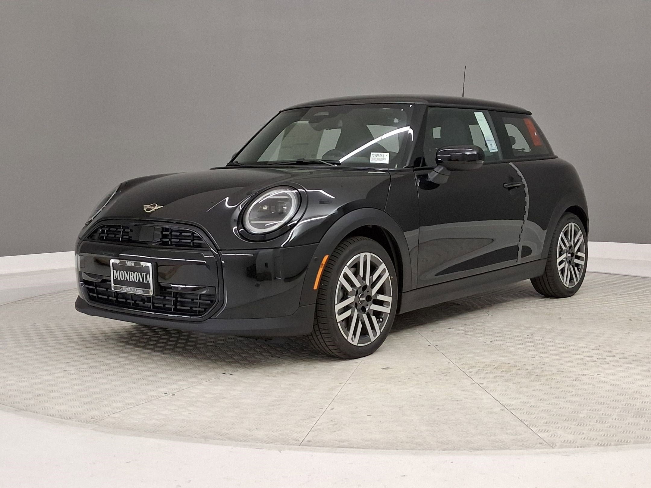 2026 MINI Hardtop 2 Door - Photo 29