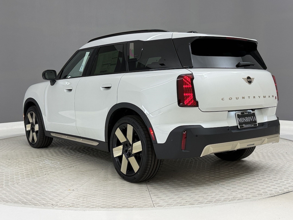 New 2027 MINI Countryman Iconic SUV