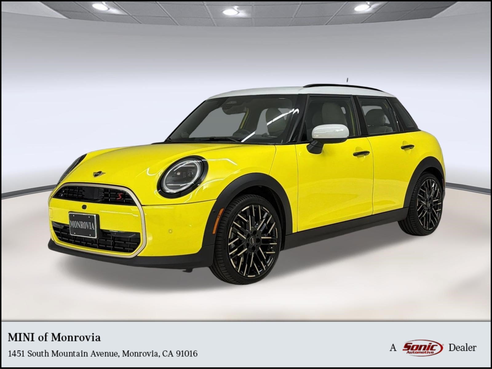 2026 MINI Hardtop 4 Door