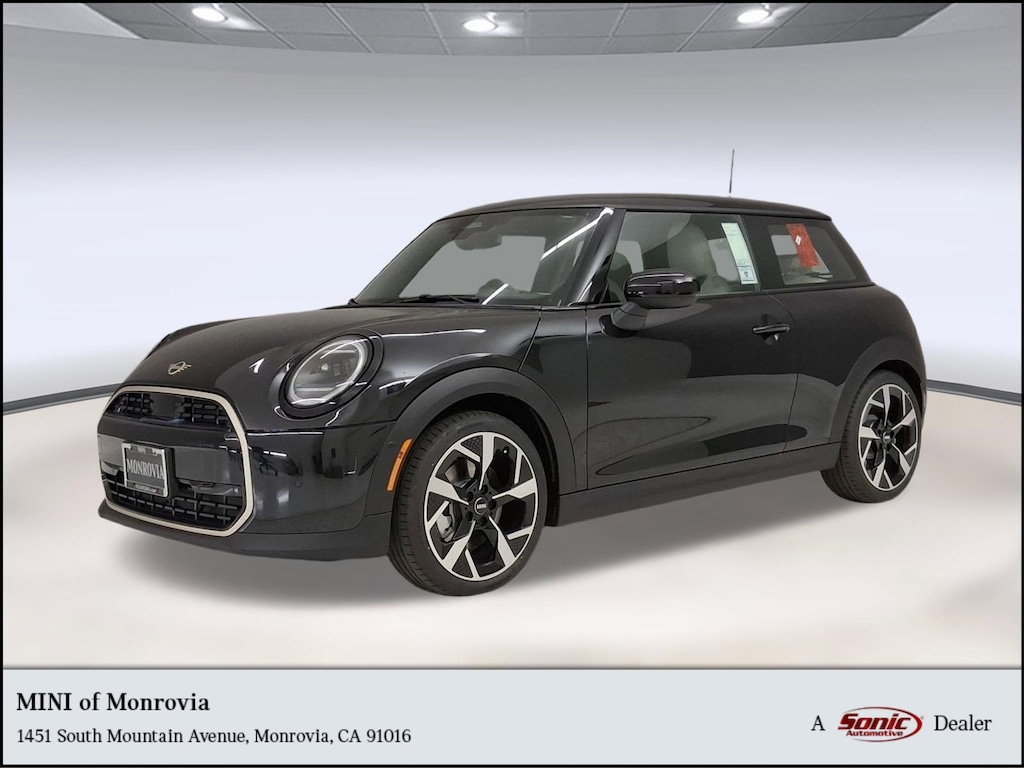 New 2026 MINI 2 Door Signature Plus Hatchback