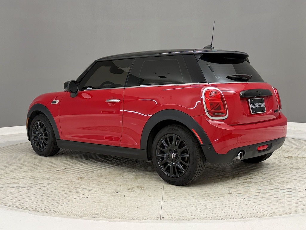 Used 2021 MINI Hardtop 2 Door Cooper Hatchback