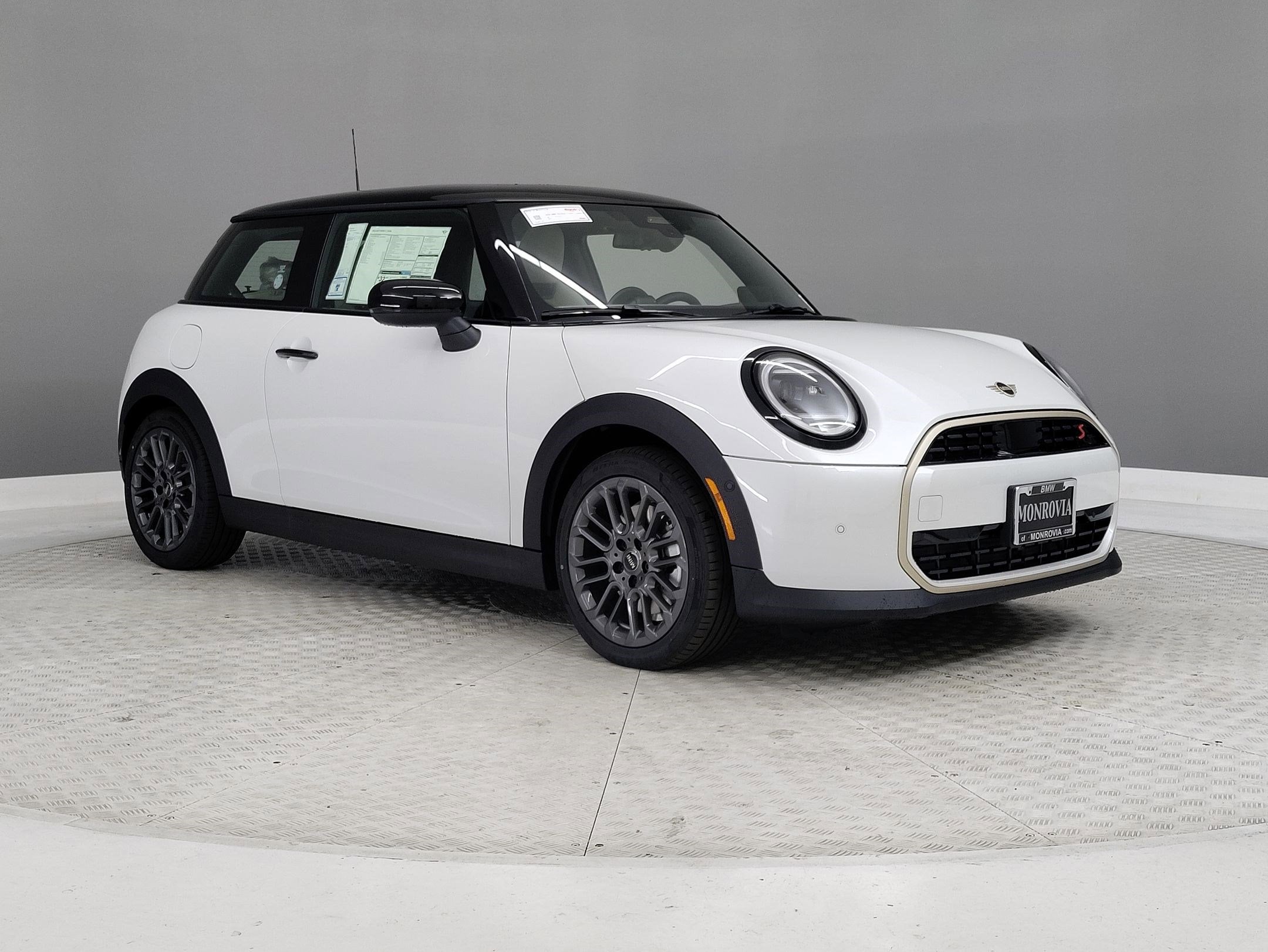 2026 MINI Hardtop 2 Door S - Photo 28