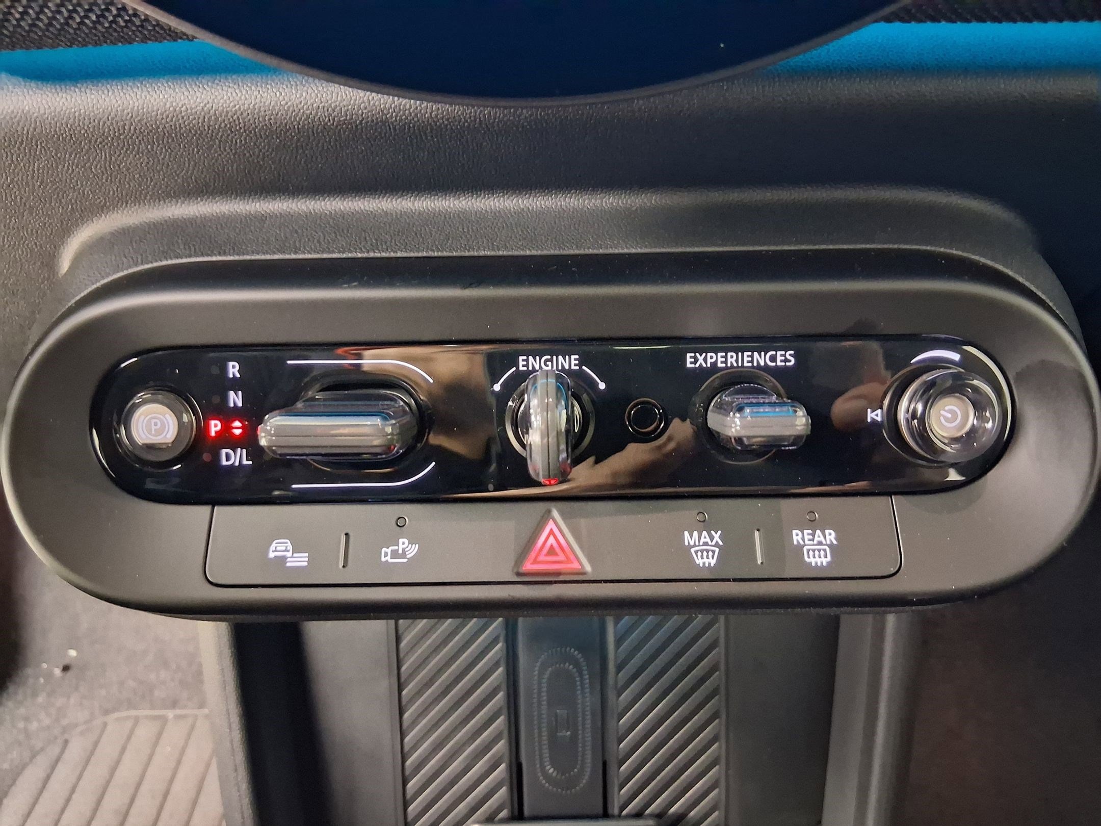 2026 MINI Hardtop 2 Door - Photo 16