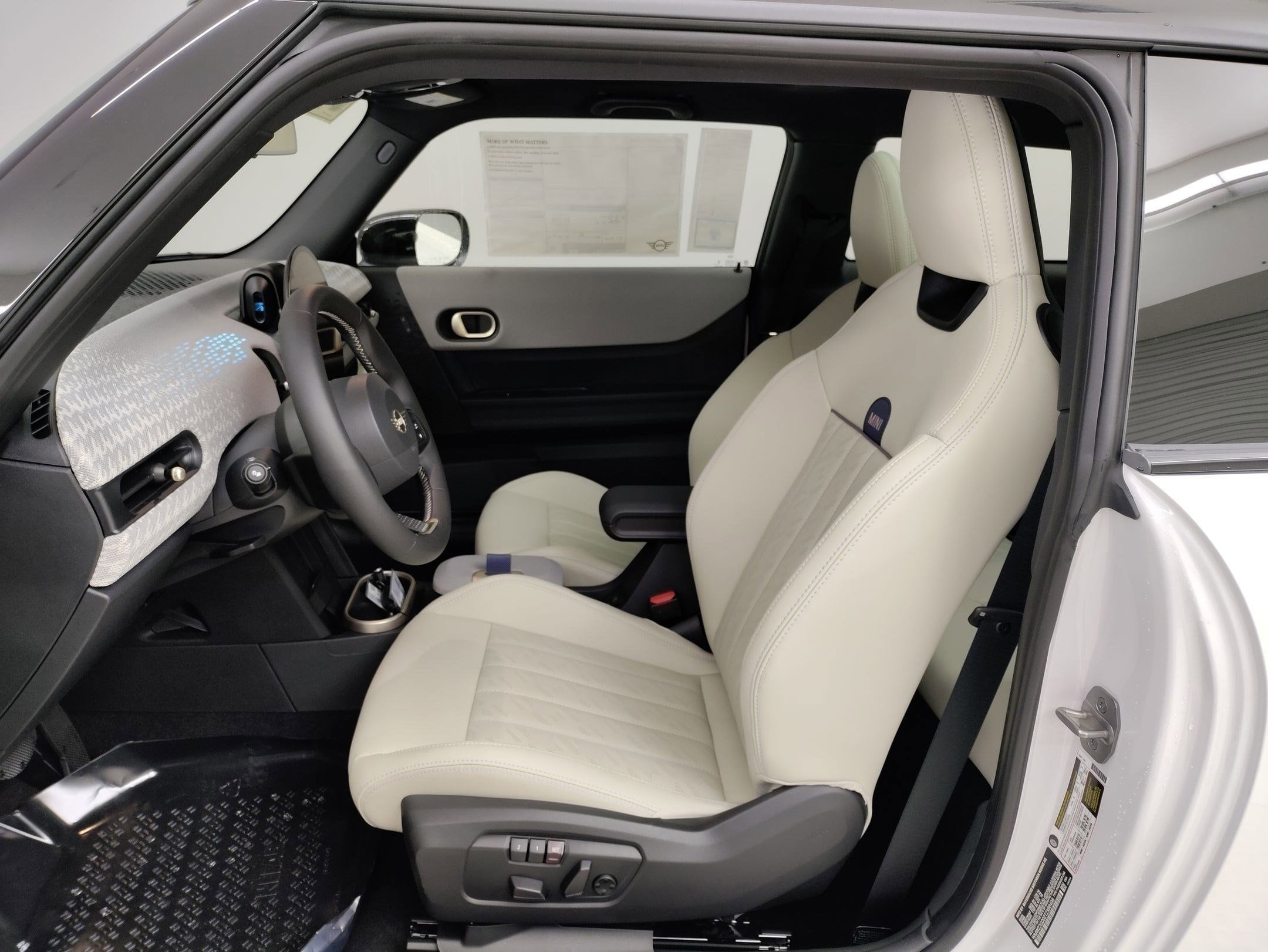 2026 MINI Hardtop 2 Door S - Photo 11