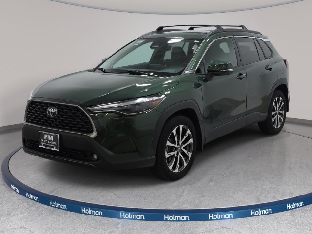 Used 2024 Toyota Corolla Cross XLE SUV