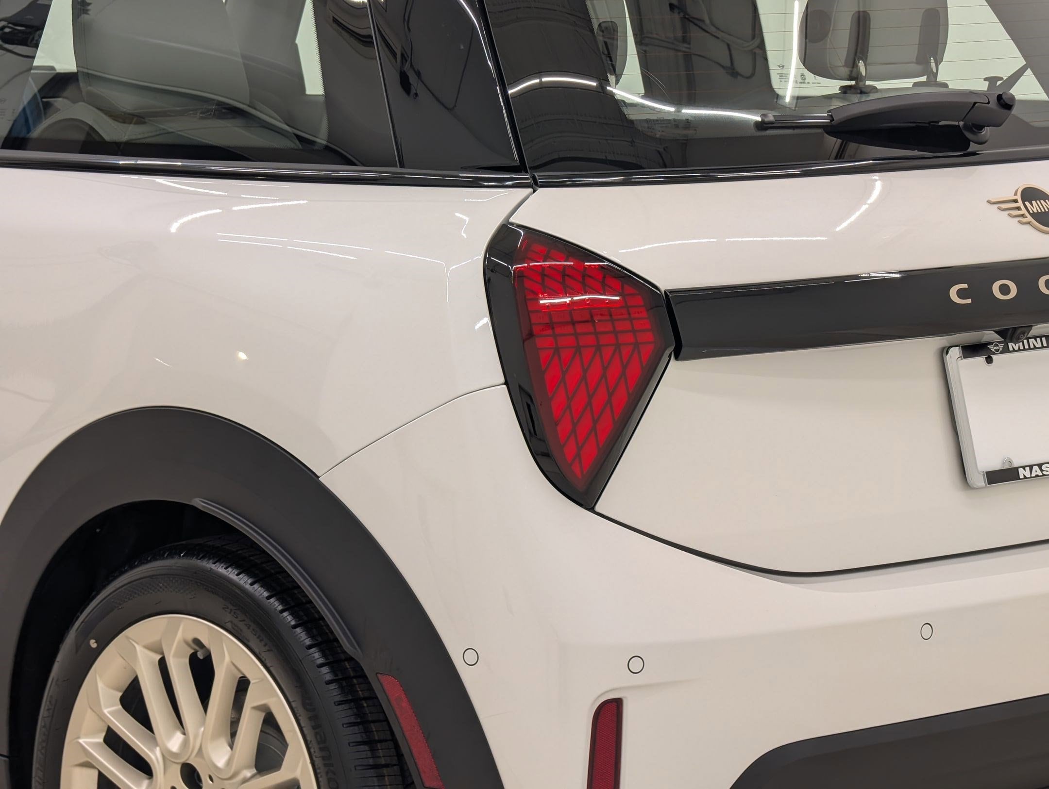 2026 MINI Hardtop 2 Door S - Photo 13