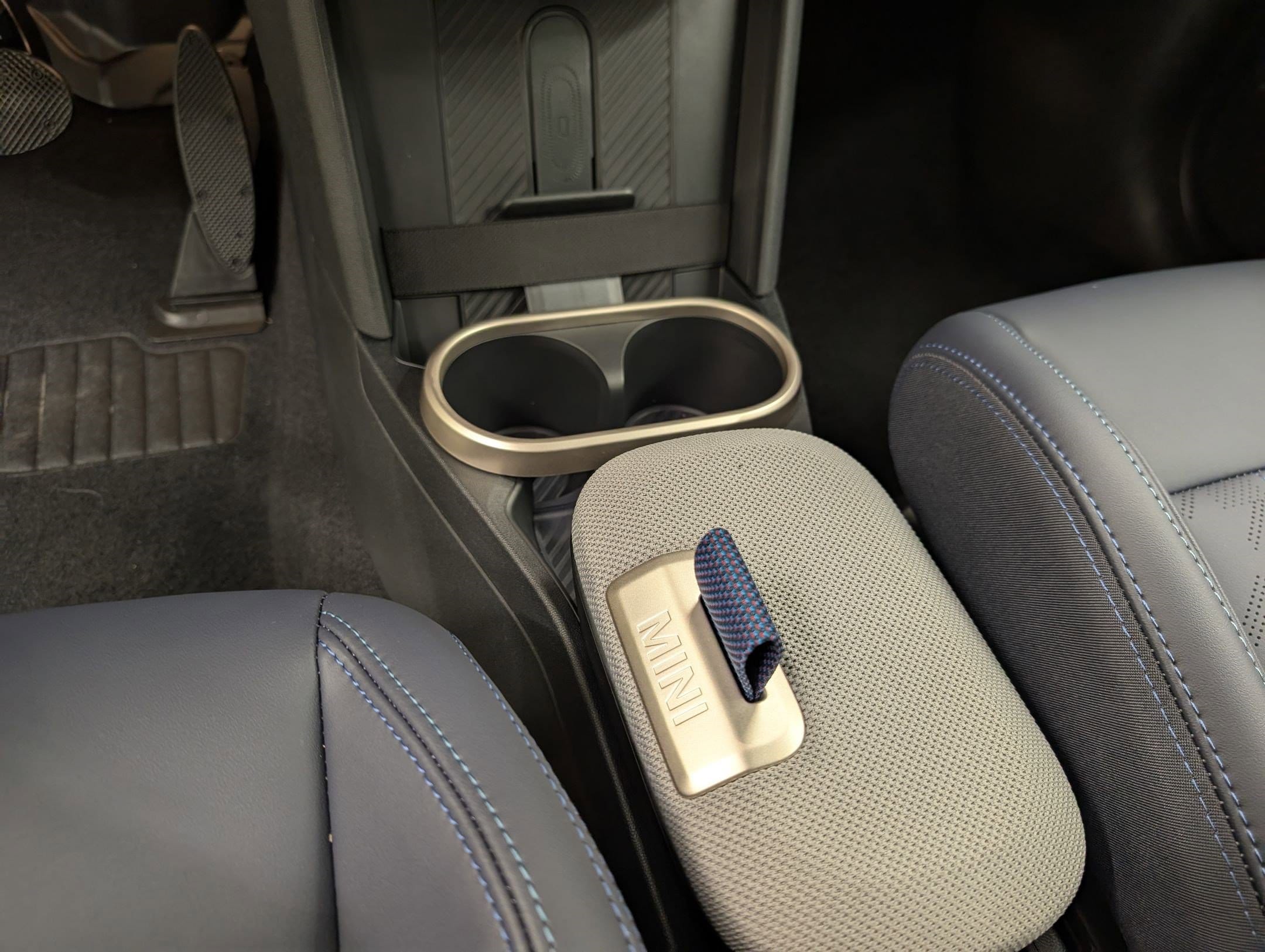 2026 MINI Hardtop 2 Door S - Photo 24