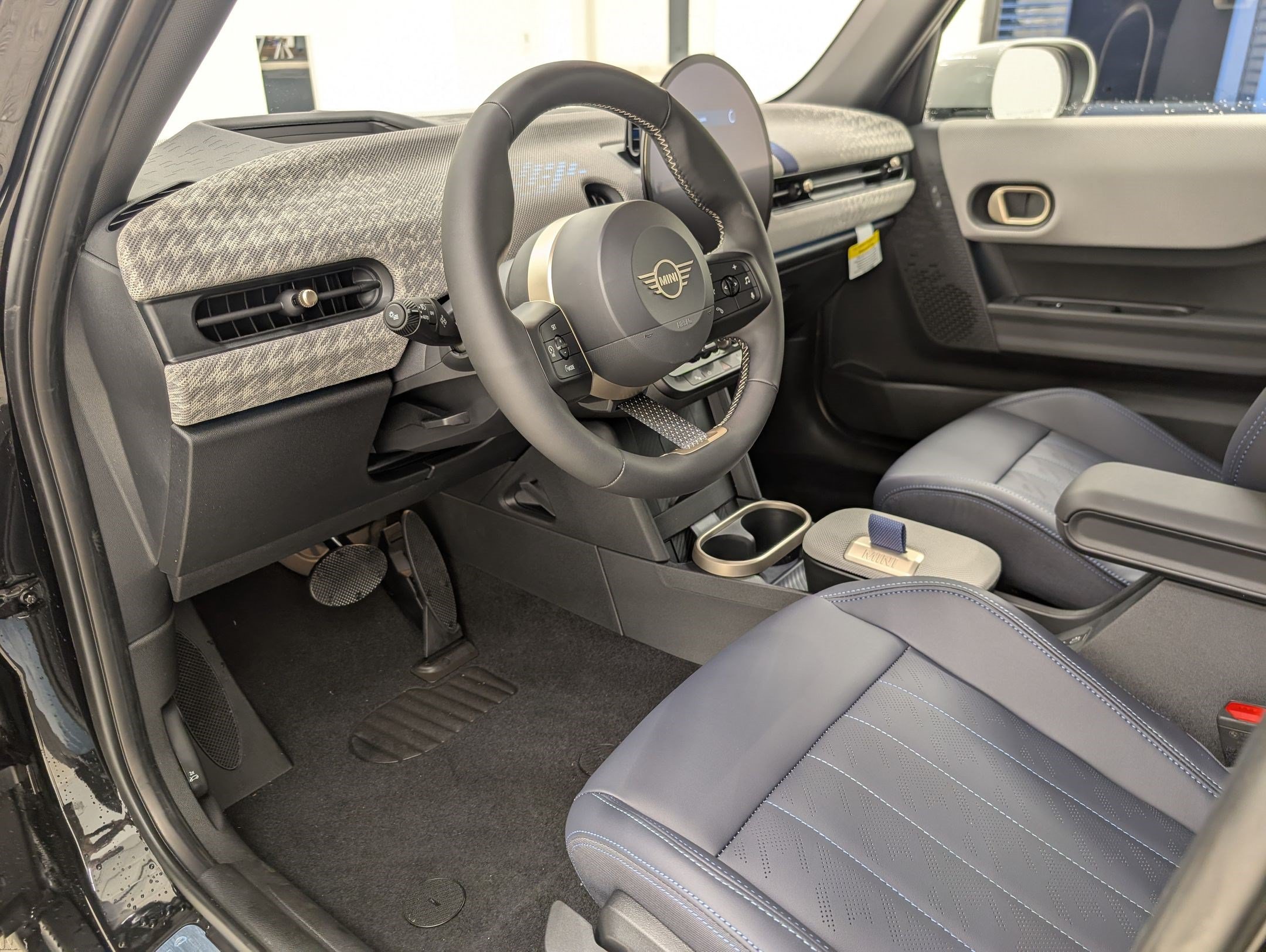 2026 MINI Hardtop 4 Door S - Photo 4