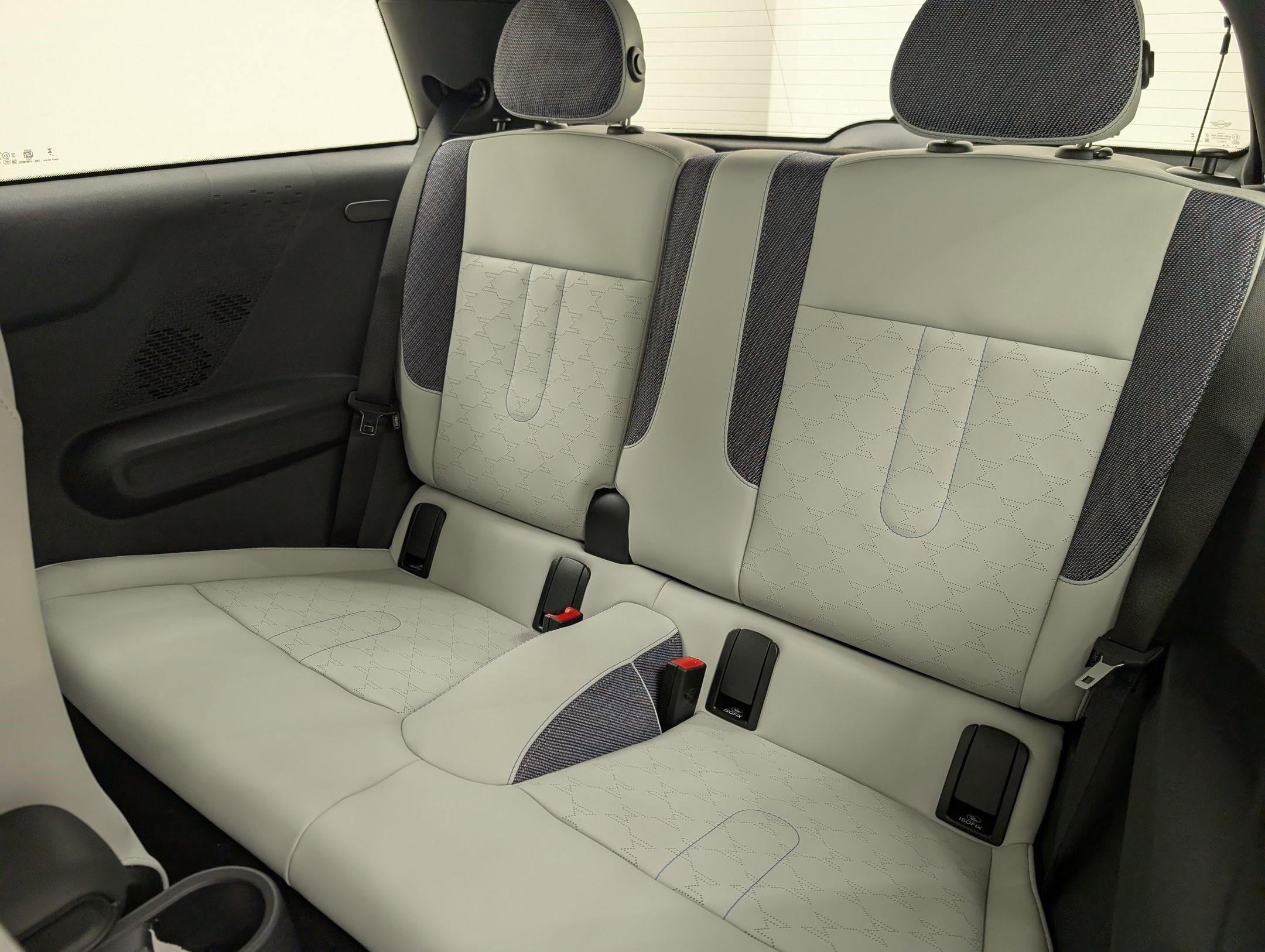 2026 MINI Hardtop 2 Door S - Photo 21