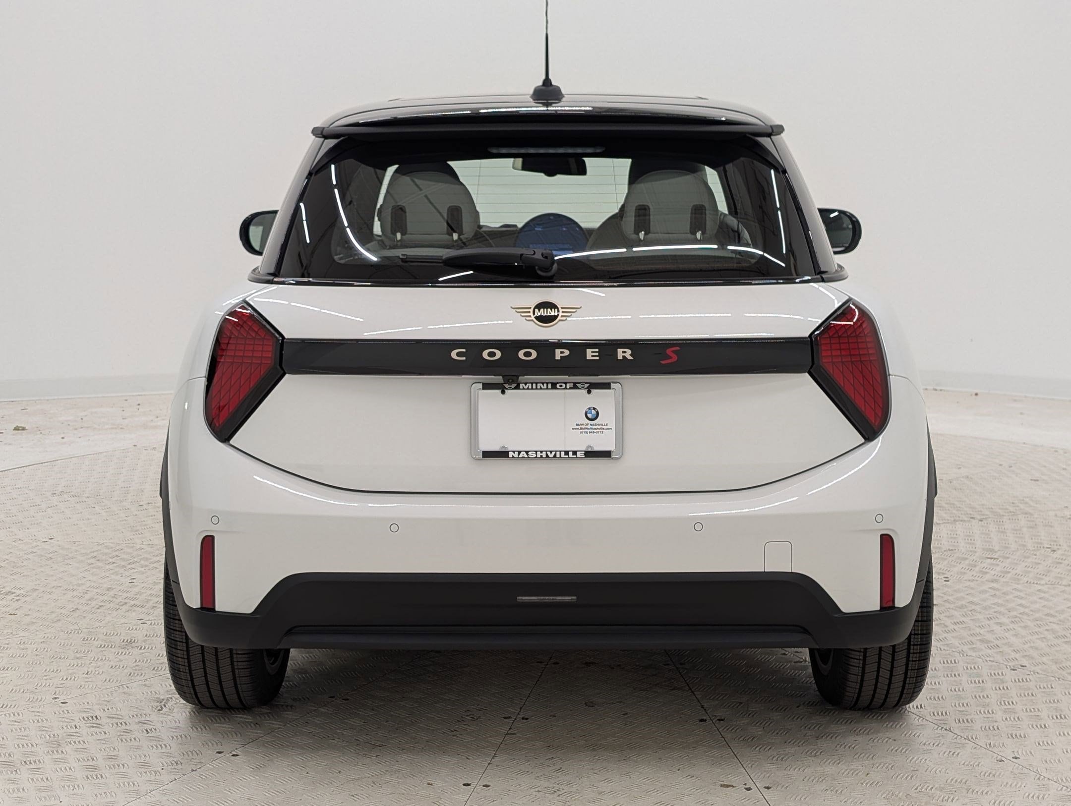 2026 MINI Hardtop 2 Door S - Photo 10
