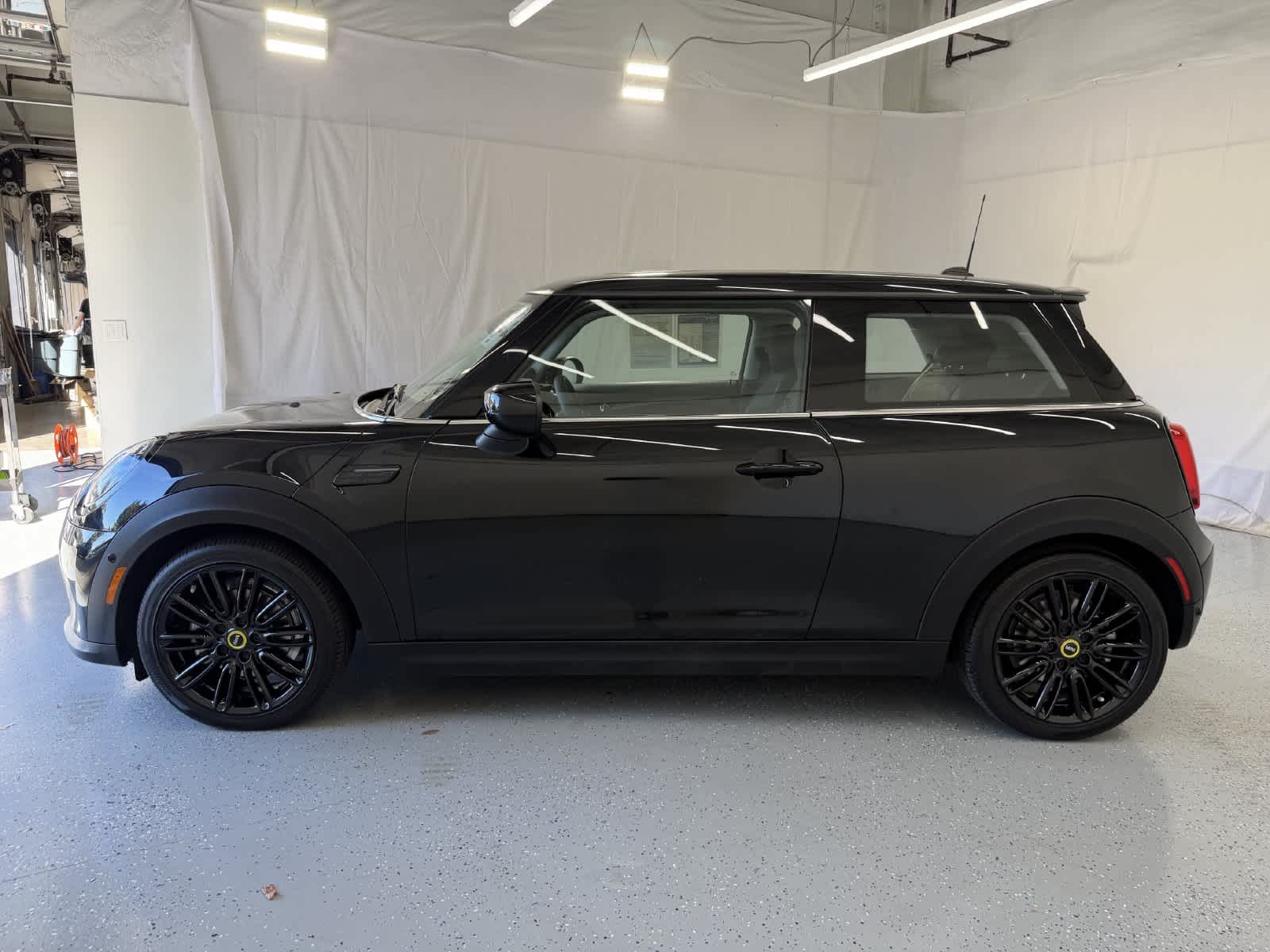 Used 2024 MINI Hardtop 2 Door SE with VIN WMW13DJ06R2V18193 for sale in Portland, OR
