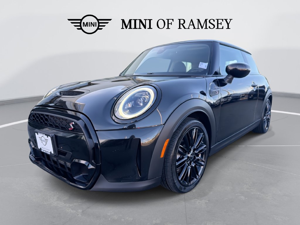 2024 MINI Hardtop 2 Door