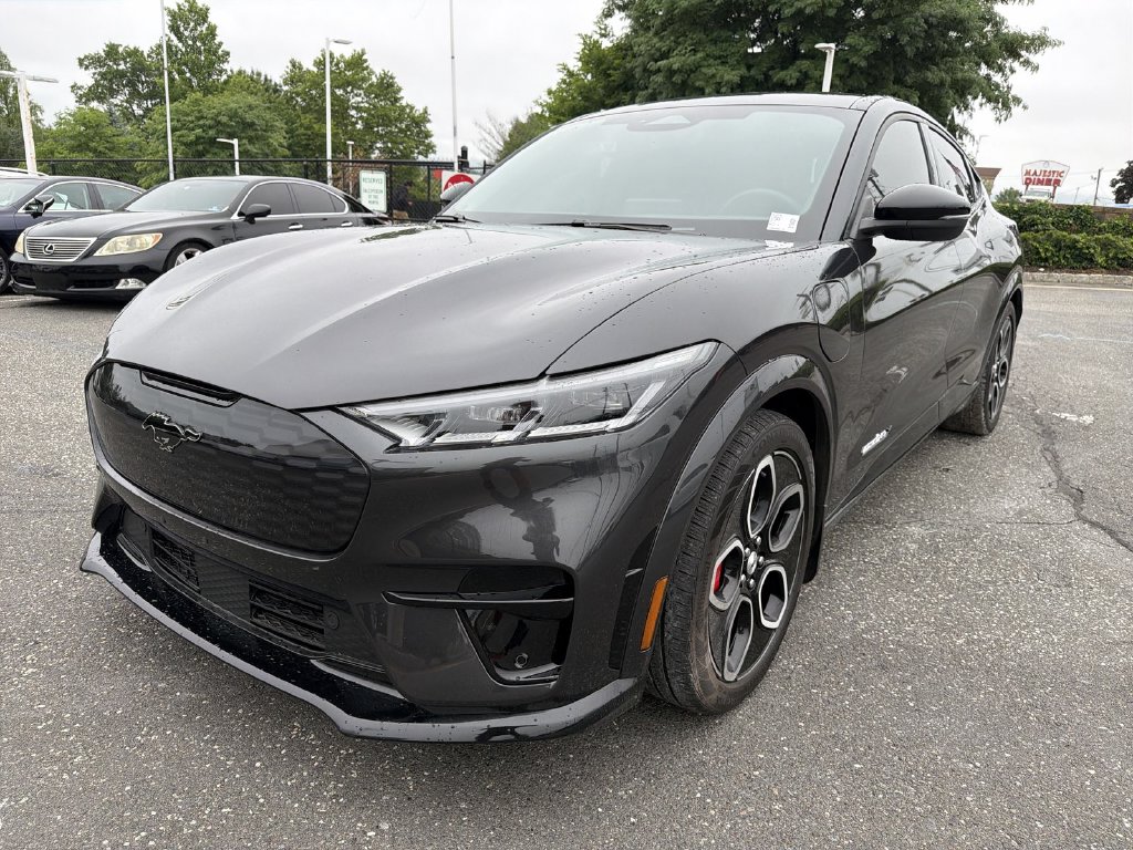 2022 Ford Mustang Mach-E