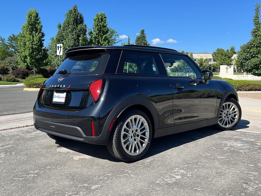 New 2026 MINI Hardtop 2 Door Cooper S Hatchback