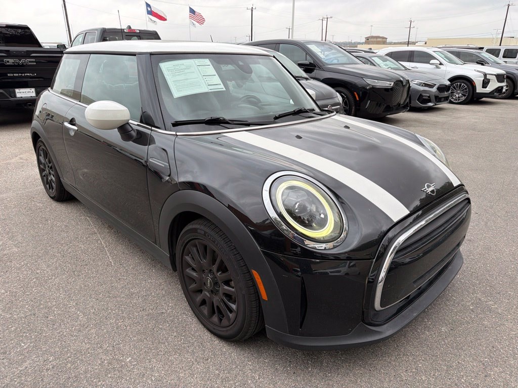Used 2023 MINI Cooper Signature Hatchback