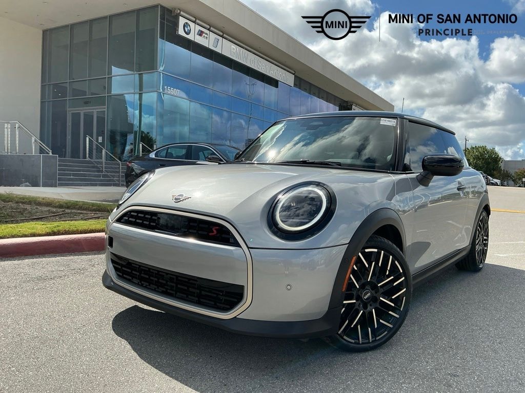 Certified 2025 MINI Cooper S Signature Plus Hatchback