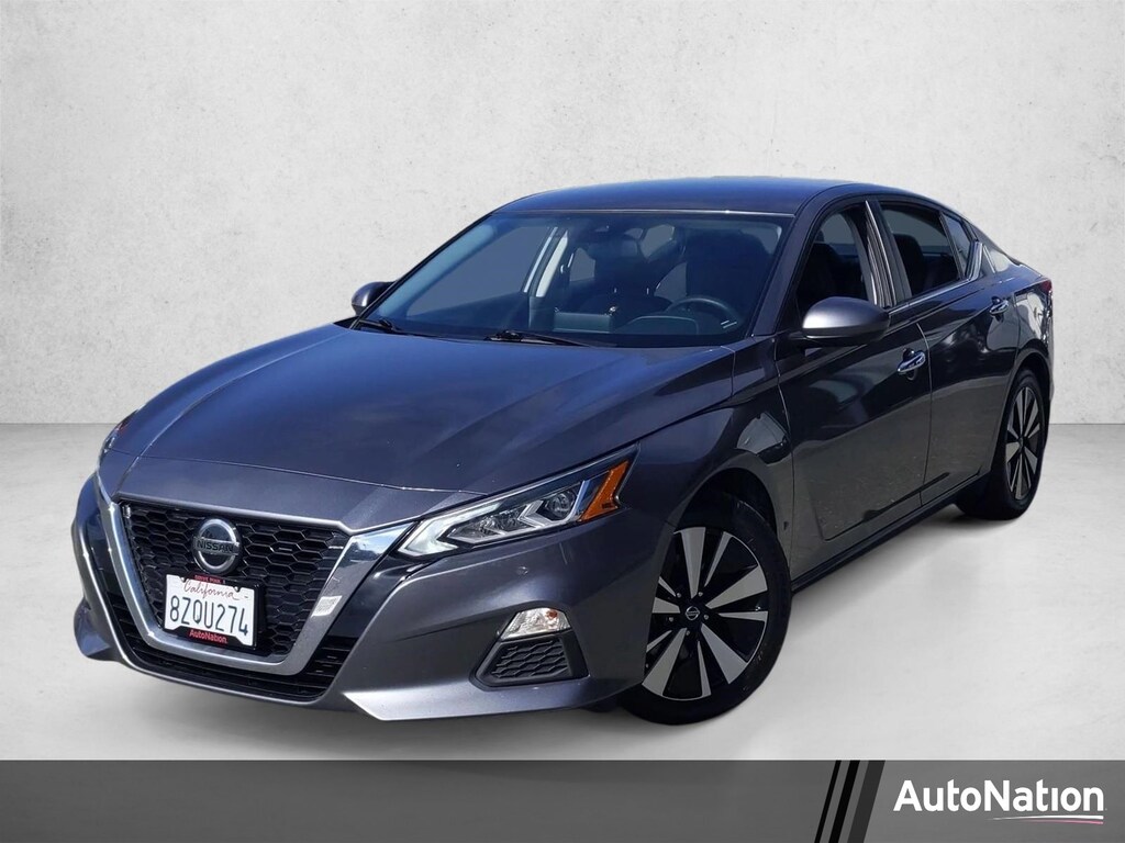 Used 2022 Nissan Altima 2.5 SV 4dr Car