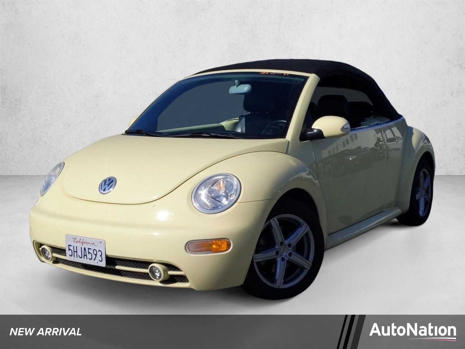 2004 Volkswagen New Beetle