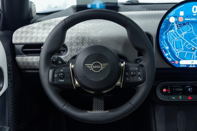 2026 MINI Hardtop 2 Door S - Photo 13