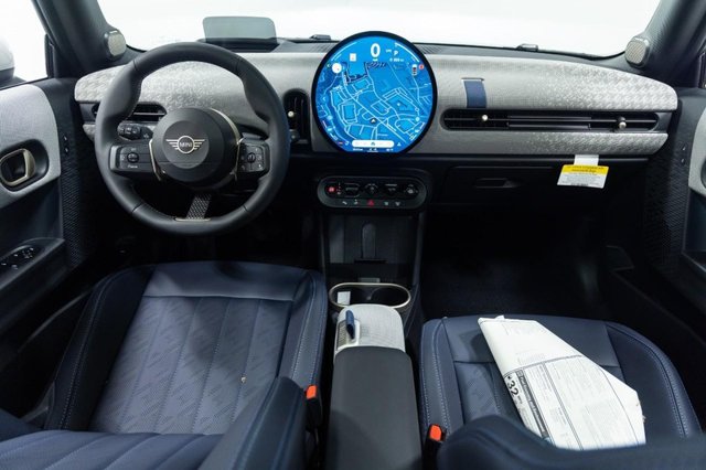 2026 MINI Hardtop 2 Door S - Photo 18