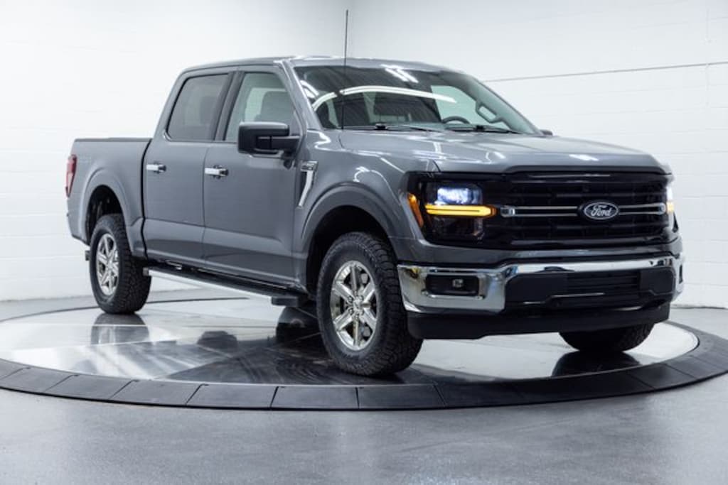 Used 2025 Ford F-150 XLT Truck SuperCrew Cab