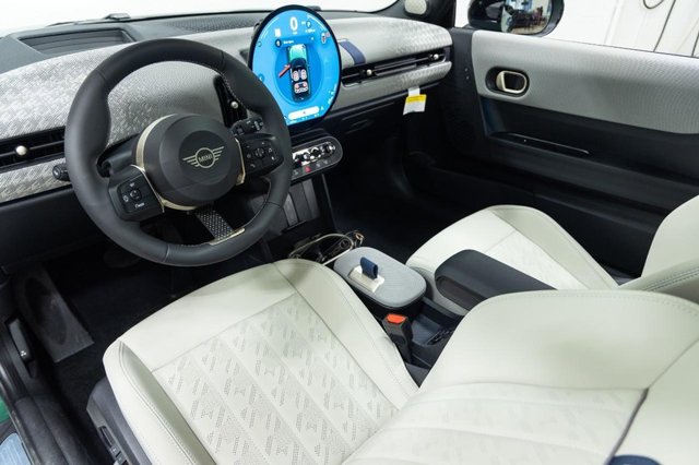 2026 MINI Hardtop 2 Door S - Photo 17