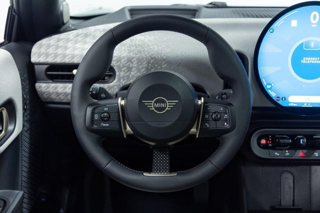 2026 MINI Hardtop 2 Door S - Photo 13