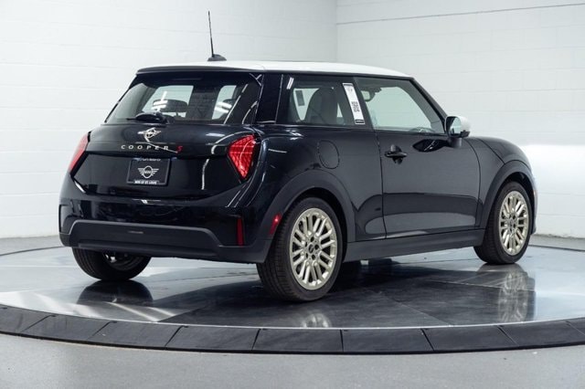 2026 MINI Hardtop 2 Door S - Photo 10