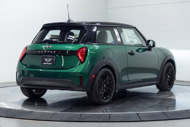 2026 MINI Hardtop 2 Door S - Photo 10