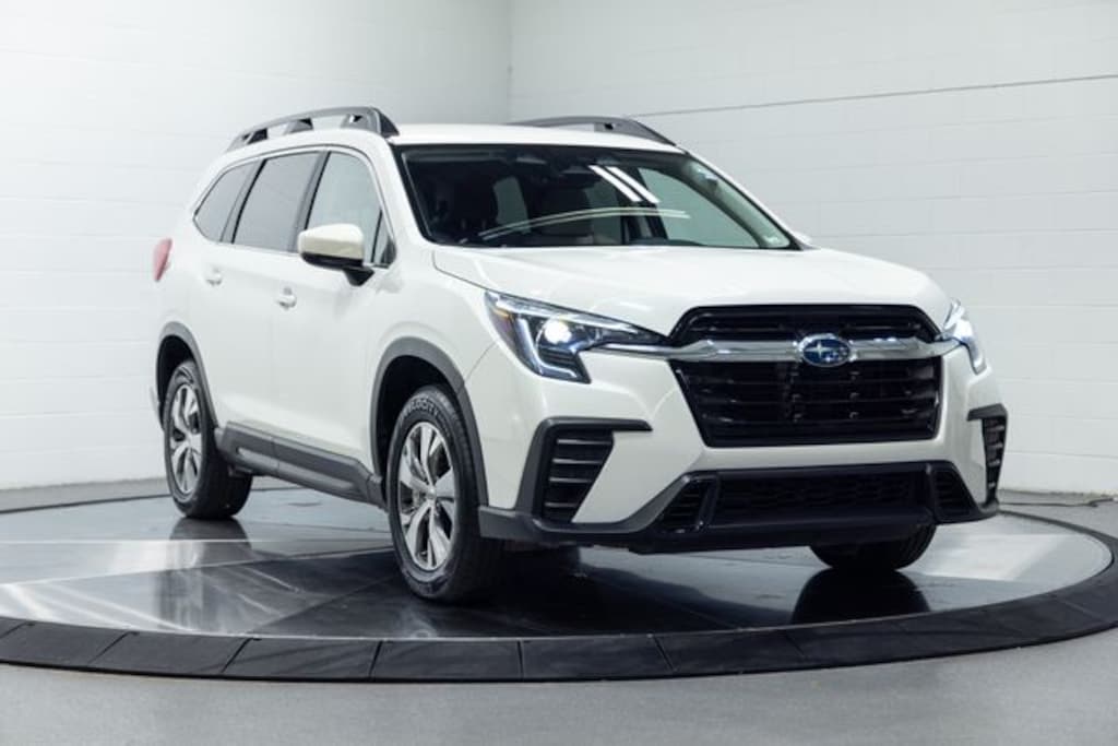 Used 2025 Subaru Ascent Premium 8-Passenger SUV