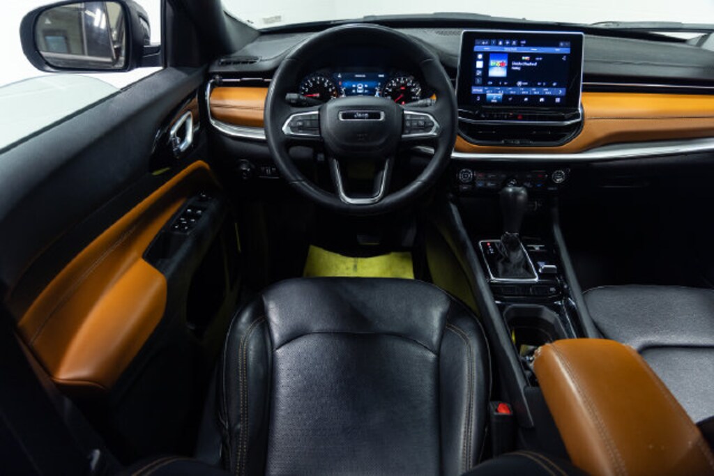Used 2024 Jeep Compass Limited SUV