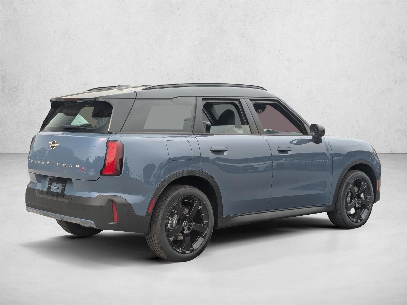 2026 MINI Countryman S - Photo 2