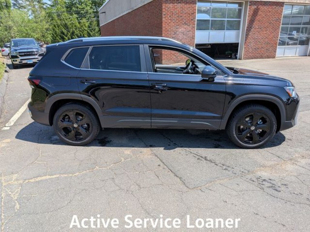 New 2026 Volkswagen Taos 1.5T SEL SUV